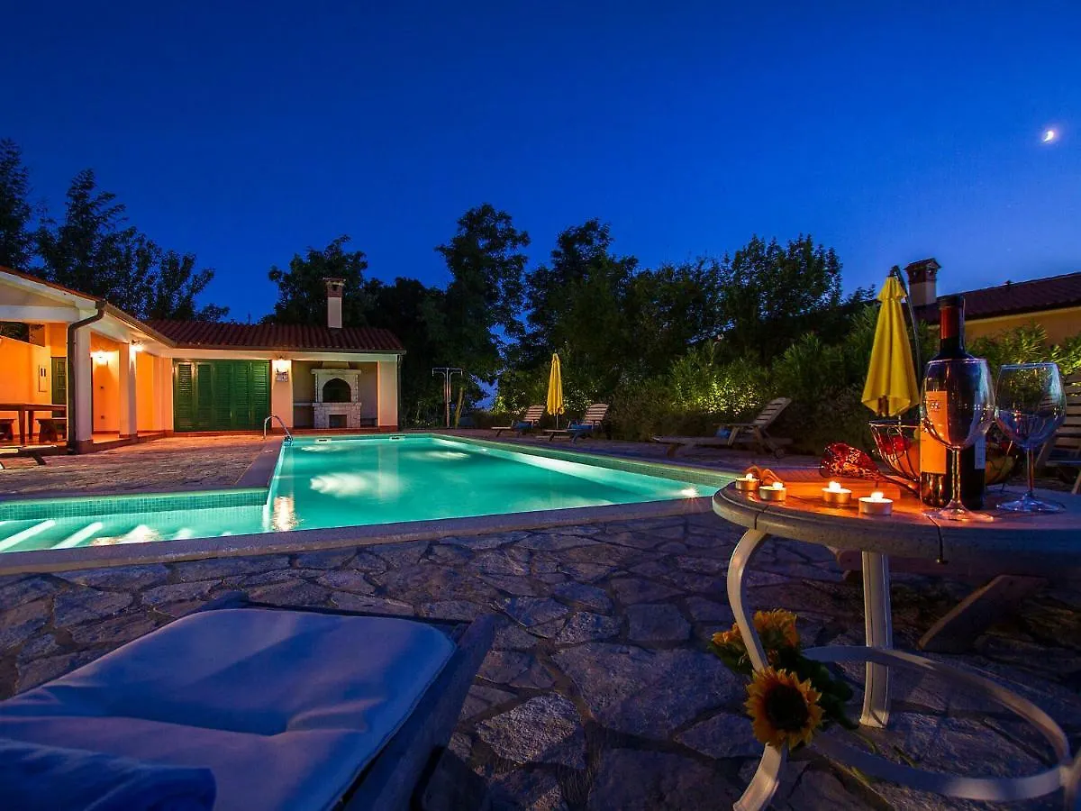 Villa Marina By Interhome Diminići